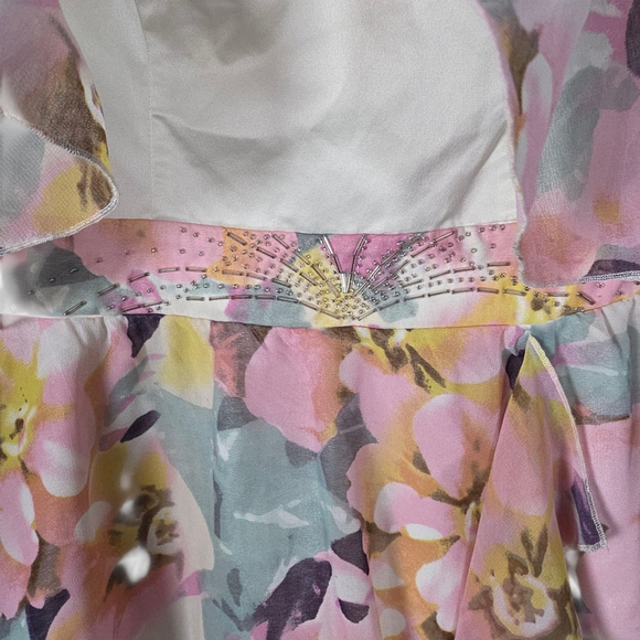 Lipsy London Floral Tube Dress Ruffles Size 4 New - Picture 7 of 15